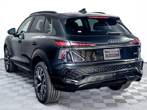 New 2026 Audi Q3 quattro 2.0T image 2