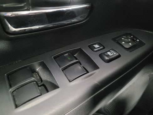 Used 2024 Mitsubishi Outlander Sport AWD image 27