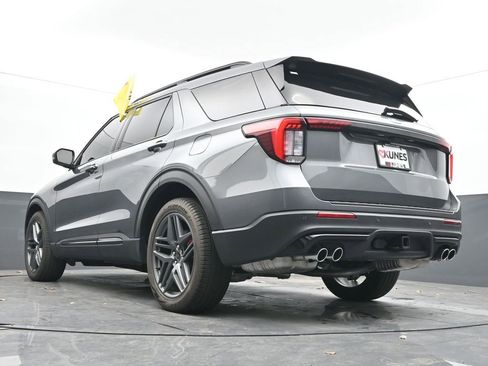 Used 2025 Ford Explorer ST w/ Sun And Sound Package image 51