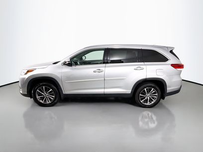 Used 2019 Toyota Highlander XLE w/ Protection Package #3
