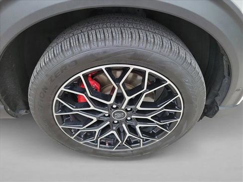 Used 2023 Ford Explorer ST w/ Equipment Group 401A AWD/4WD image 9
