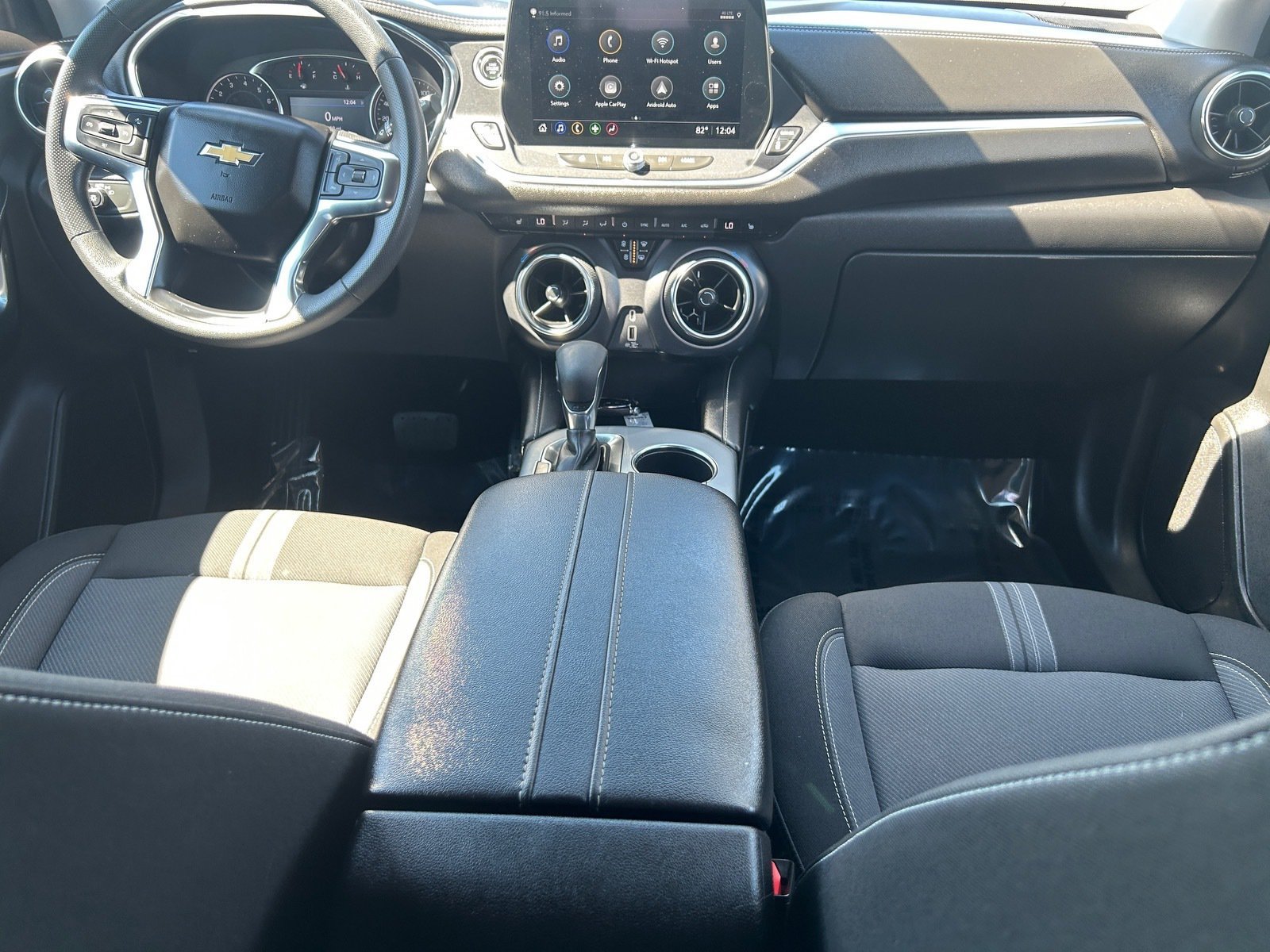 Used 2025 Chevrolet Blazer LT FWD image 15