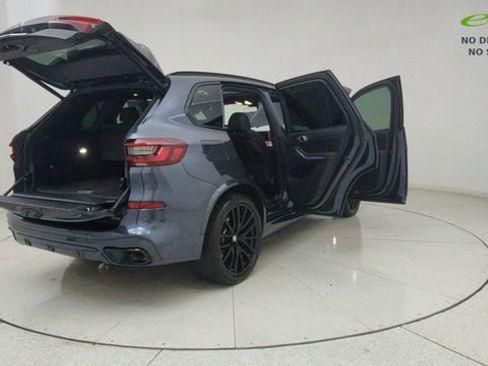 Used 2022 BMW X5 xDrive40i w/ M Sport Package AWD/4WD image 69