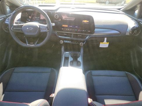 New 2026 Chevrolet Equinox EV RS image 9