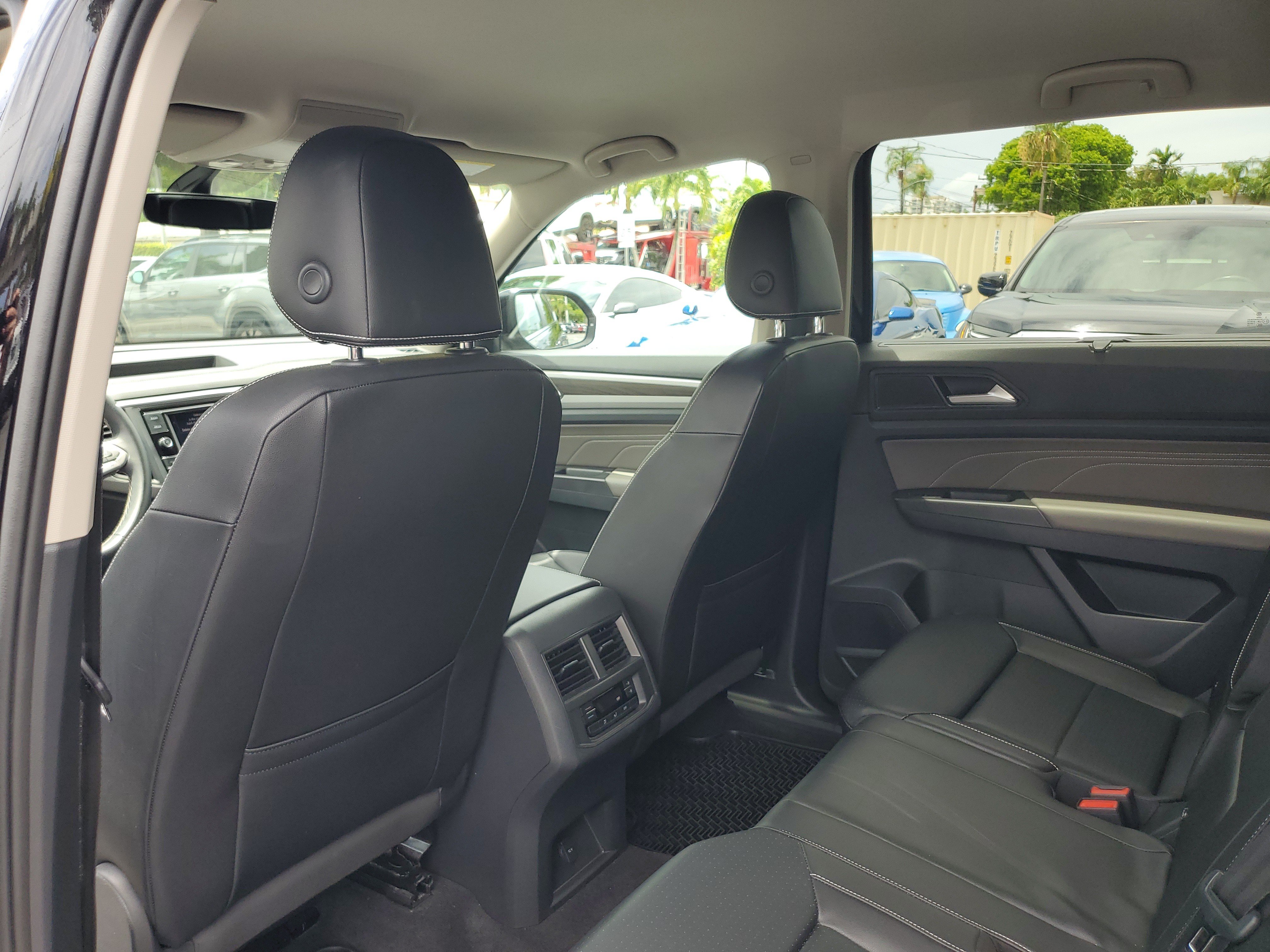 Certified 2022 Volkswagen Atlas SE FWD image 18