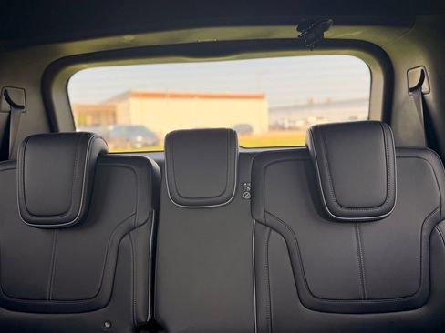 Used 2026 INFINITI QX80 4WD w/ Sport Exterior Package image 12