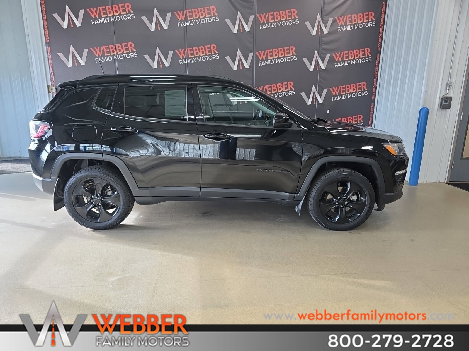 Used 2020 Jeep Compass Latitude AWD/4WD image 3