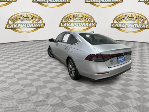 Used 2024 Honda Accord EX image 9