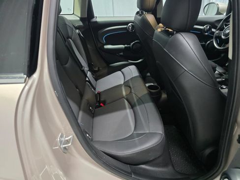 Used 2024 MINI Cooper S FWD image 9