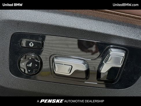 Used 2024 BMW X7 xDrive40i w/ Executive Package AWD/4WD image 4
