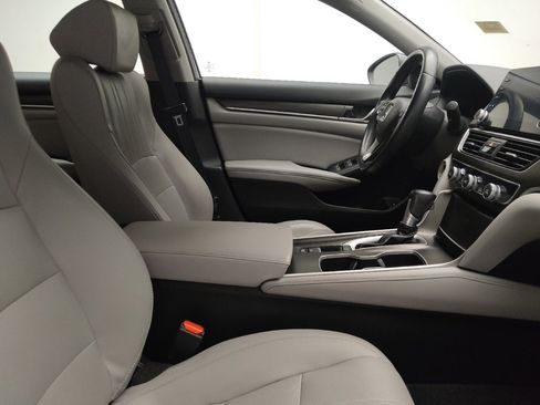 Used 2018 Honda Accord EX-L image 21