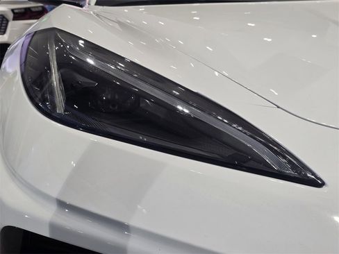 Certified 2023 Chevrolet Corvette Stingray Preferred Cpe w/ 2LT image 9