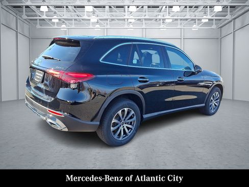 New 2026 Mercedes-Benz GLC 300 4MATIC image 4