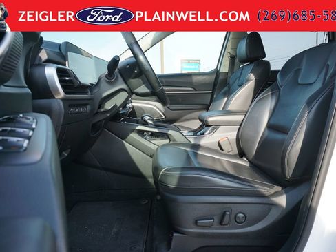 Used 2025 Kia Telluride S AWD/4WD image 18