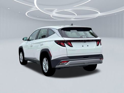 New 2026 Hyundai Tucson SE image 5
