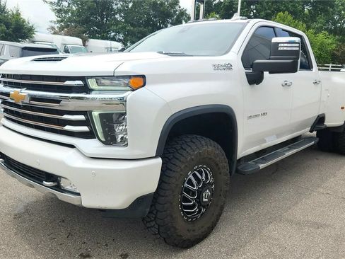 Used 2021 Chevrolet Silverado 3500 High Country AWD/4WD image 28