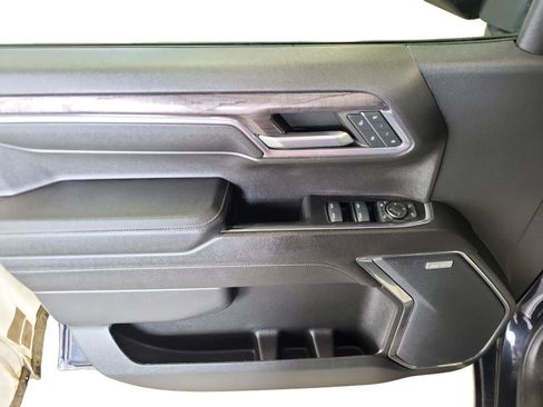 Used 2023 Chevrolet Silverado 1500 LTZ w/ LTZ Premium Package image 9