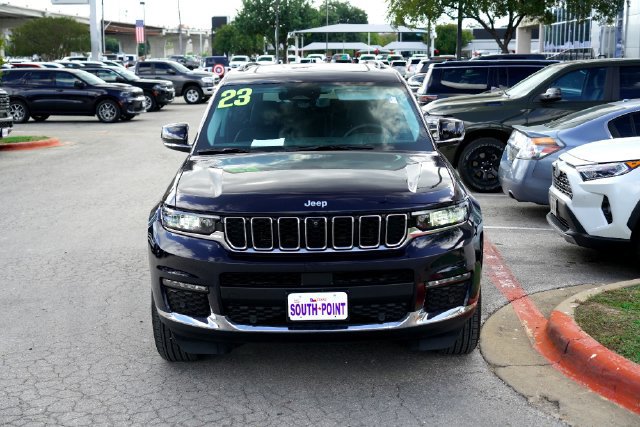 Used 2023 Jeep Grand Cherokee L Limited w/ Luxury Tech Group II RWD image 4