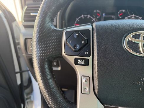 Used 2024 Toyota 4Runner SR5 Premium image 17