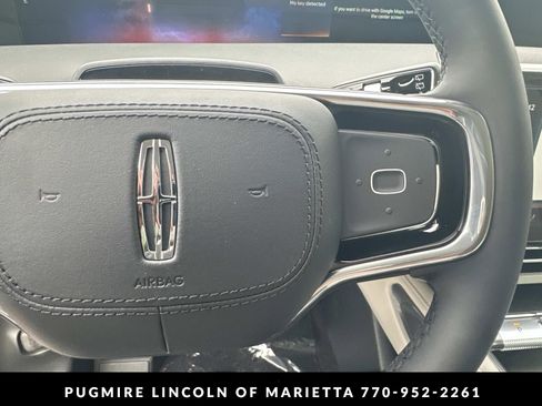 New 2026 Lincoln Nautilus Premier AWD/4WD image 18