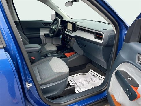 Used 2023 Ford Maverick XLT image 17