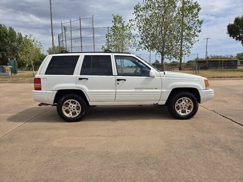 Used 1998 Jeep Grand Cherokee Limited AWD/4WD image 25