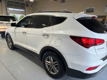 Used 2017 Hyundai Santa Fe Sport w/ 2.4L Tech Package 04