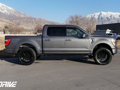Used 2022 Ford F150 Lariat image 12