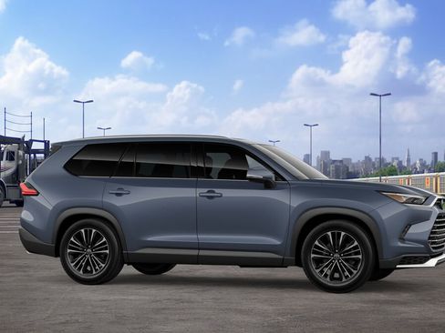 New 2026 Toyota Grand Highlander AWD Hybrid image 13