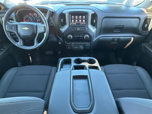 Used 2025 Chevrolet Silverado 2500 Custom w/ Custom Value Package image 21