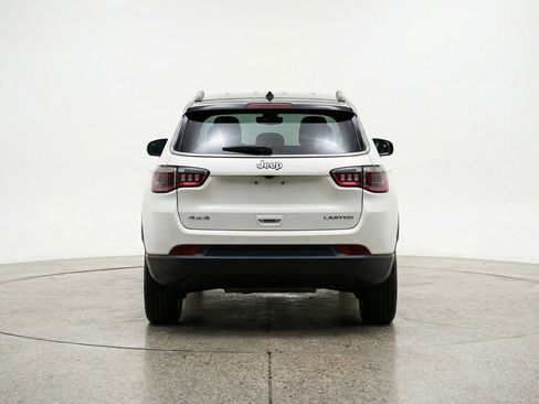Used 2025 Jeep Compass Limited AWD/4WD image 7