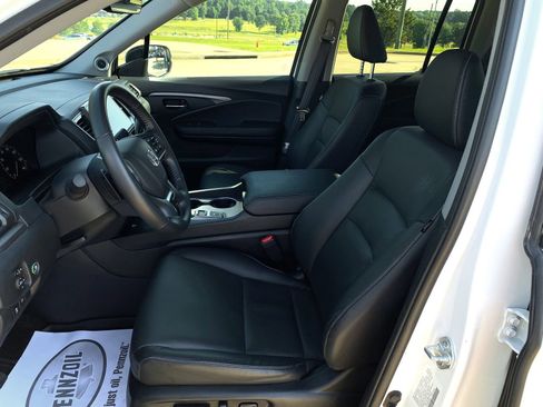 Used 2025 Honda Ridgeline RTL image 11