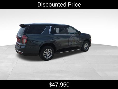 Used 2021 Chevrolet Tahoe LT w/ Rear Media and Nav Package AWD/4WD image 3