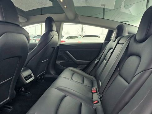 Used 2021 Tesla Model 3 Standard Range Plus image 23