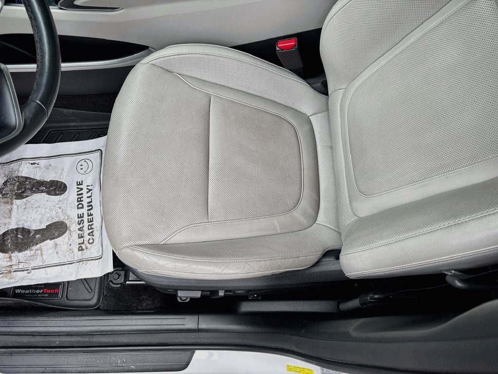 Used 2022 Hyundai Tucson Limited AWD/4WD image 20