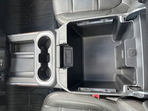 Certified 2021 GMC Sierra 2500 Denali w/ Denali Ultimate Package AWD/4WD image 24