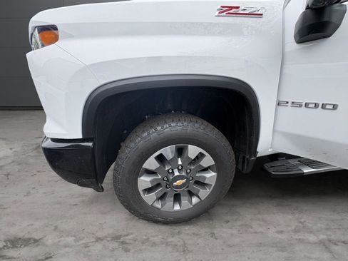 New 2026 Chevrolet Silverado 2500 Custom w/ Custom Value Package AWD/4WD image 9