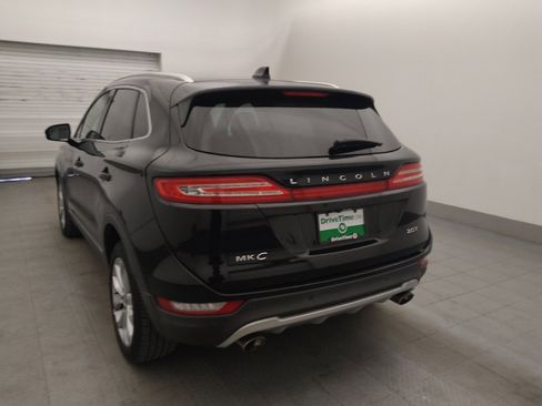 Used 2017 Lincoln MKC Select w/ Select Plus Package FWD image 5