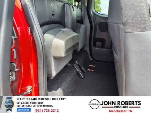 Used 2022 Nissan Frontier SV w/ Technology Package AWD/4WD image 17