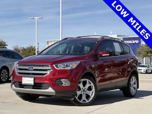 Used 2017 Ford Escape Titanium w/ Equipment Group 301A image 2