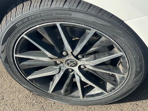 Certified 2021 Toyota Camry SE FWD image 15