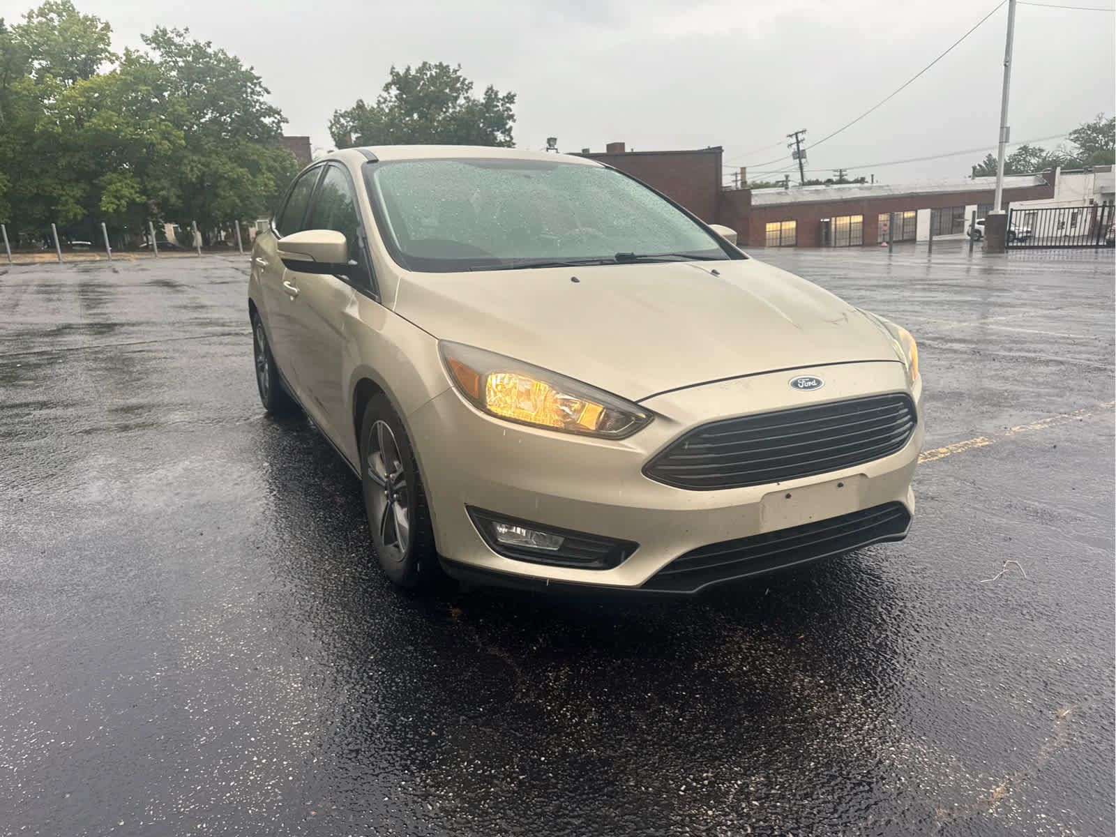 Used 2017 Ford Focus SE FWD image 13