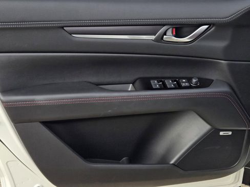 New 2025 MAZDA CX-5 Carbon Edition image 17
