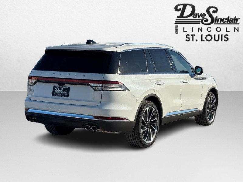New 2027 Lincoln Aviator Reserve AWD/4WD image 3