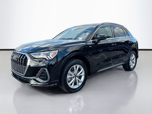 Used 2025 Audi Q3 2.0T Premium image 7