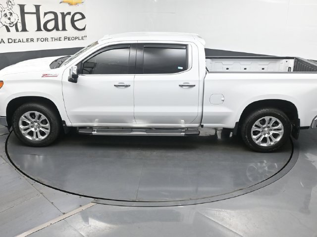 Used 2024 Chevrolet Silverado 1500 LTZ w/ LTZ Convenience Package II AWD/4WD image 47