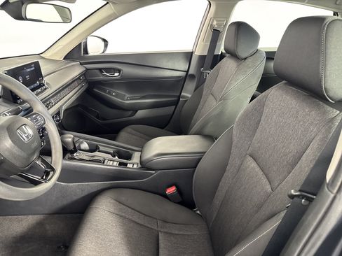 Used 2023 Honda Accord LX image 15