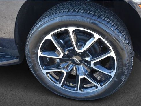 New 2026 Chevrolet Suburban RST w/ Comfort Package image 12