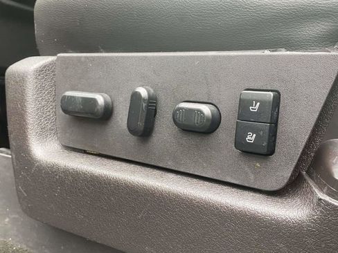 Used 2013 Ford F150 FX4 w/ Luxury Equipment Group image 17