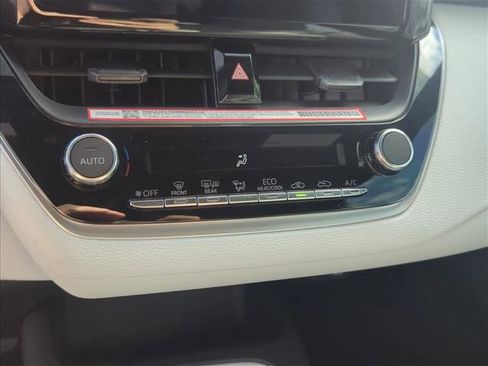 New 2026 Toyota Corolla SE image 19